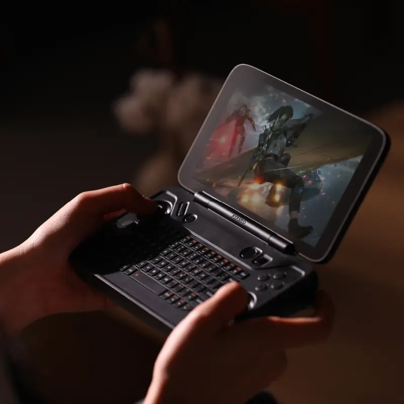 AYANEO FLIP KB Konsol Game Saku Lipat Keyboard Penuh 120Hz Sikat Tinggi Layar Kecerahan Tinggi AMD Rui Long 7840U / 8840U Hall Joystick Windows Pocket PC